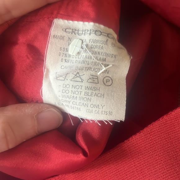 Vintage Emanuel Ungaro Cropped Red Shell Blouse Size 2 - Picture 4 of 5